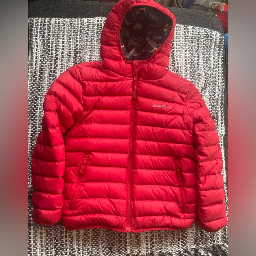 Boy Jacket size 6/7. Eddie Bauer.